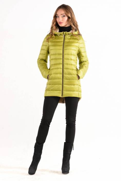 короткий пуховик