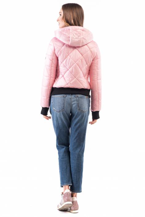 Модна стьобана куртка 1810