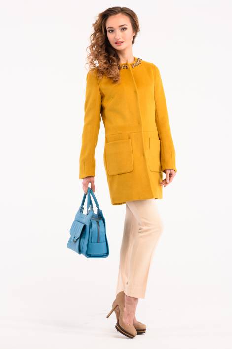 Cashmere coat 1778 decorated with stones