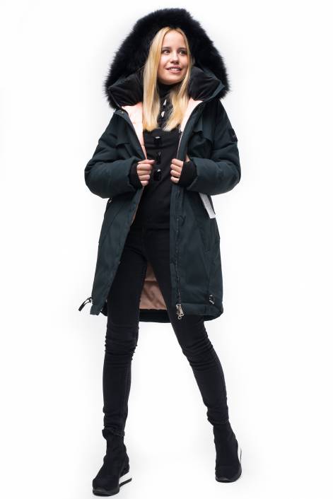 Parka down jacket of medium length with fringe of natural fur № 1849