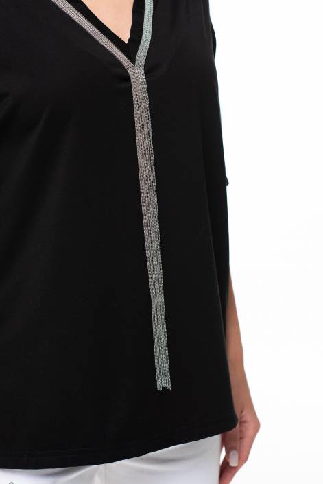 Элегантная футболка с металлизированным декором №389