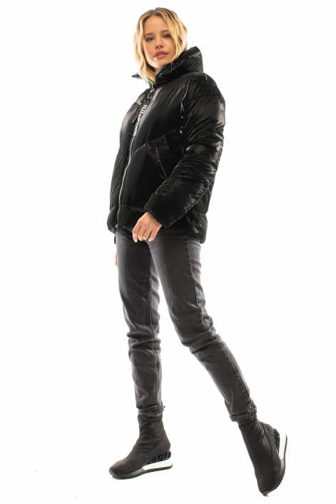 Коротка куртка № 3090