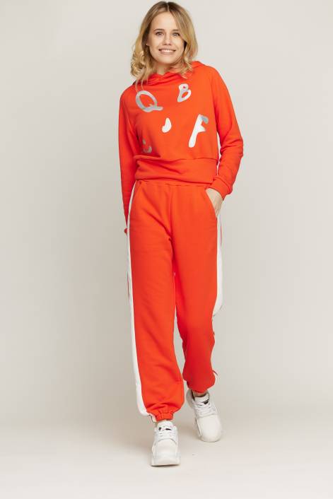 Костюм с короткой кофтой и брюками «Джогеры» №3200