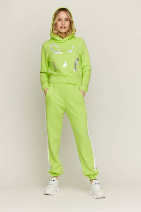 Костюм с короткой кофтой и брюками «Джогеры» №3200